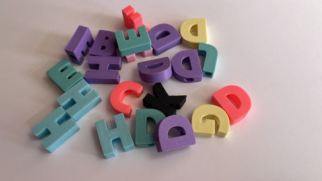 Letras 3D 1,8cm 100 unidades
